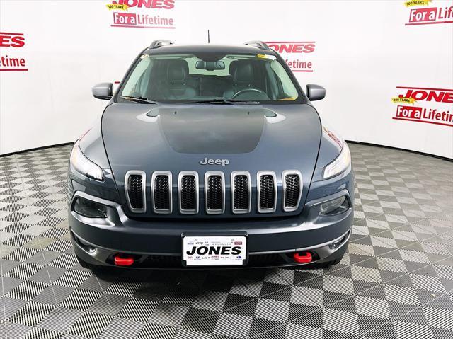 used 2016 Jeep Cherokee car