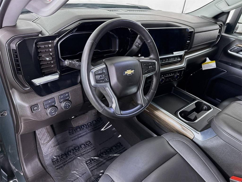 used 2025 Chevrolet Silverado 3500 car, priced at $63,998