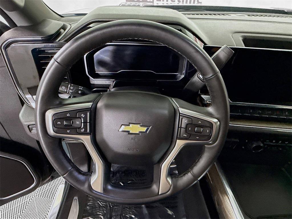 used 2025 Chevrolet Silverado 3500 car, priced at $63,998