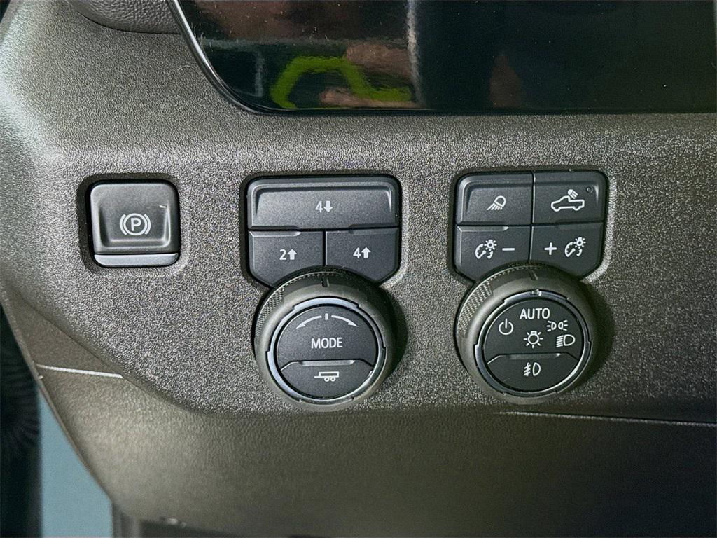 used 2025 Chevrolet Silverado 3500 car, priced at $63,998