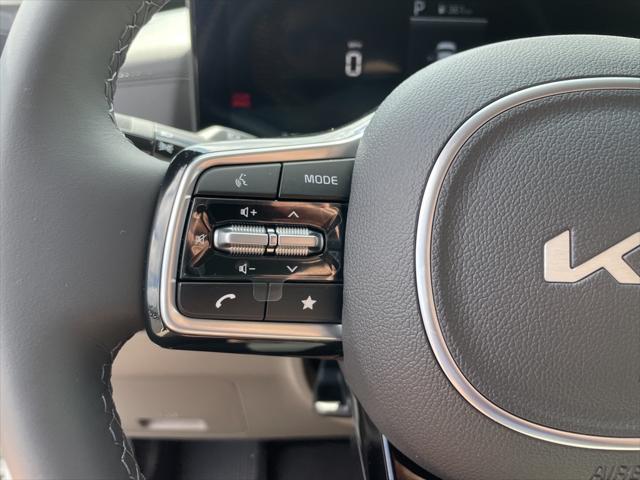 new 2025 Kia Carnival car, priced at $38,494