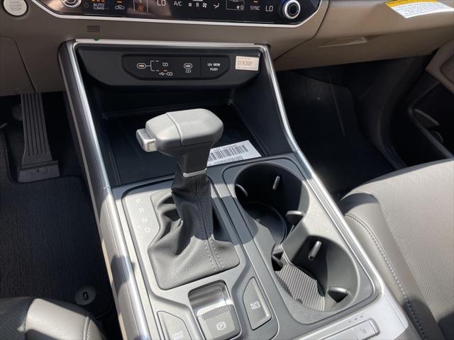 new 2025 Kia Carnival car, priced at $38,494
