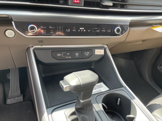 new 2025 Kia Carnival car, priced at $38,494