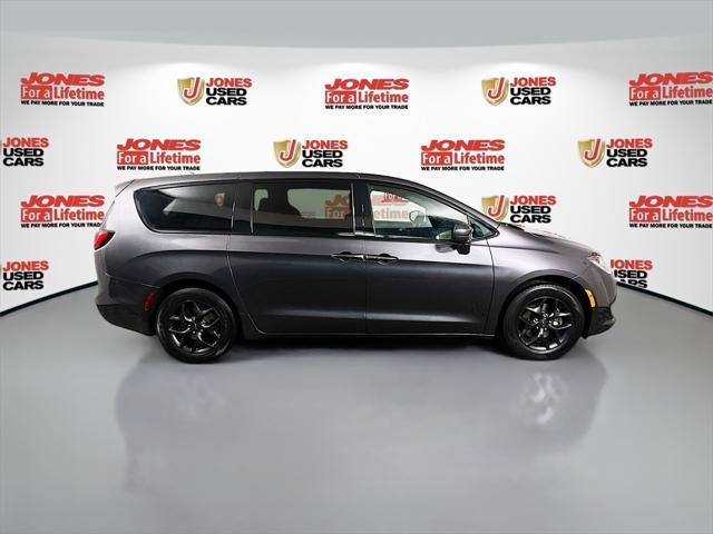 used 2020 Chrysler Pacifica car, priced at $20,989