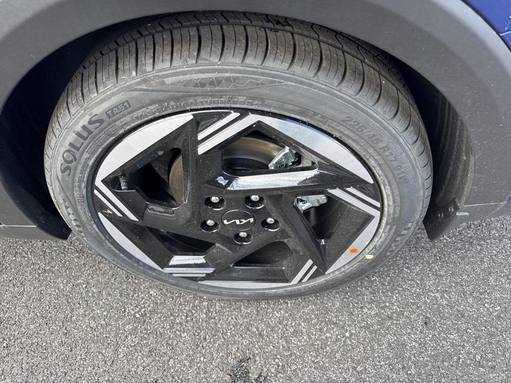 new 2025 Kia K4 car, priced at $24,409