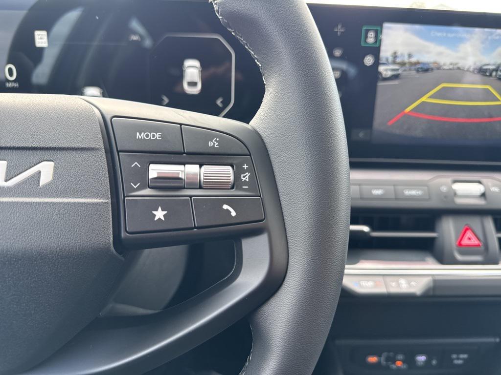 new 2025 Kia K4 car, priced at $24,409