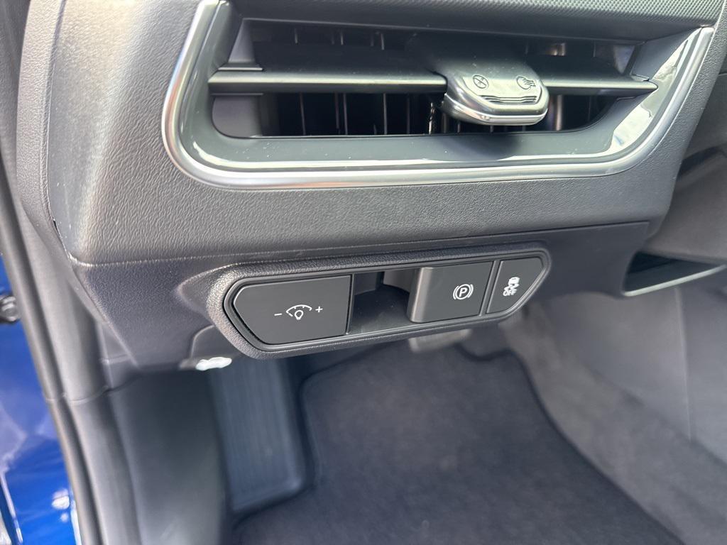 new 2025 Kia K4 car, priced at $24,409