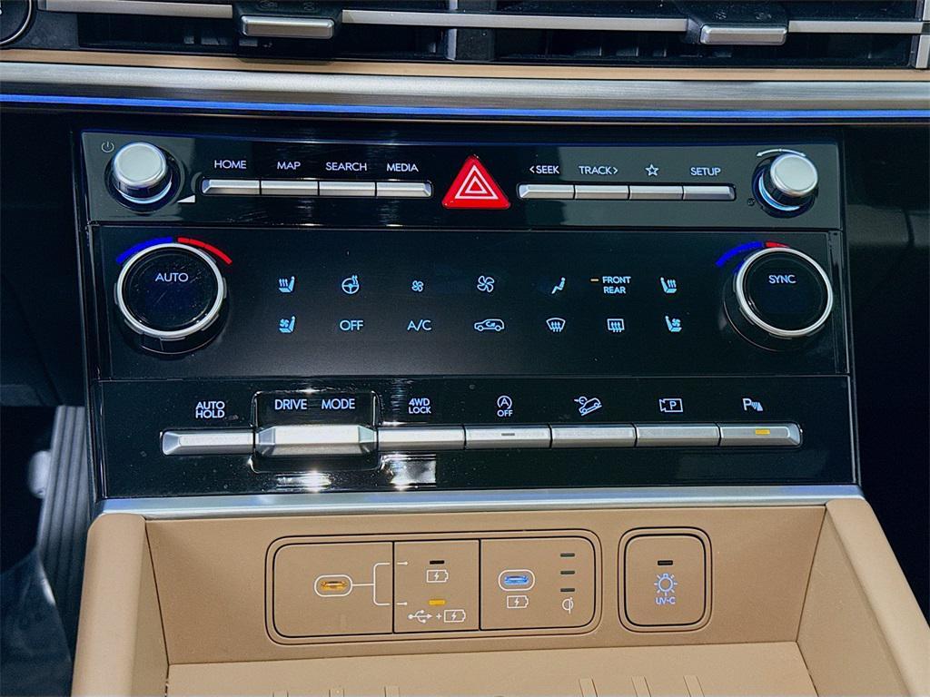 used 2024 Hyundai Santa Fe car, priced at $38,469