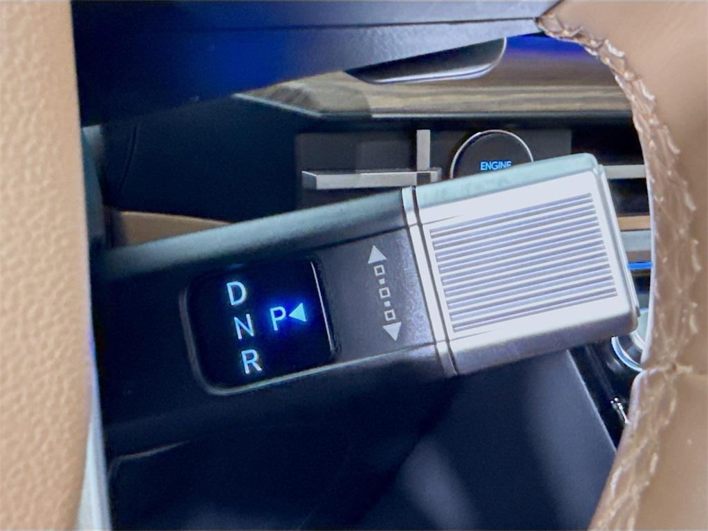 used 2024 Hyundai Santa Fe car, priced at $38,469