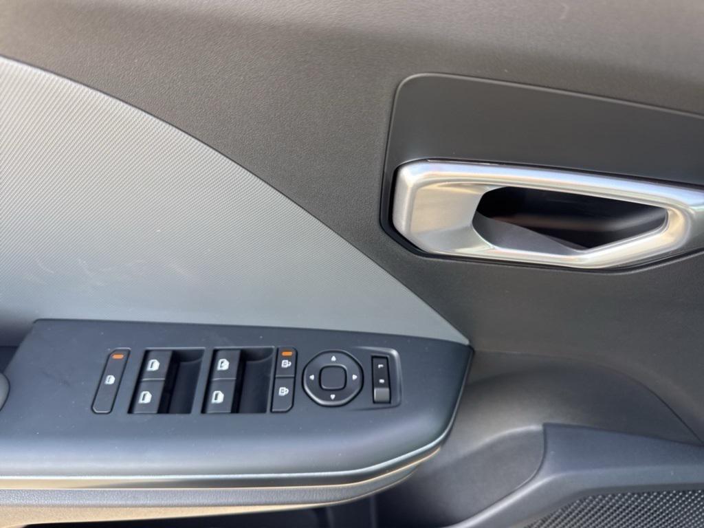 new 2025 Kia K4 car, priced at $23,216