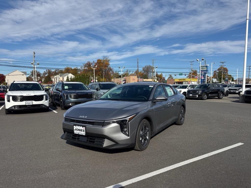 new 2025 Kia K4 car, priced at $23,216