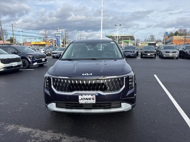 new 2025 Kia Carnival car, priced at $38,998