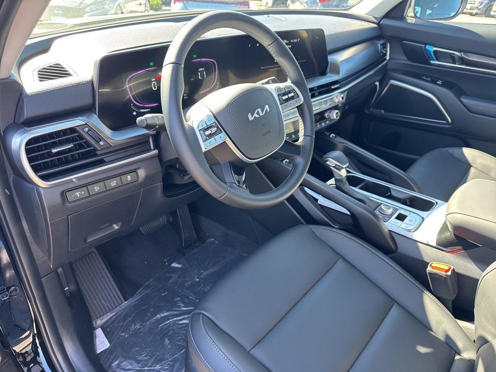new 2025 Kia Telluride car, priced at $41,602