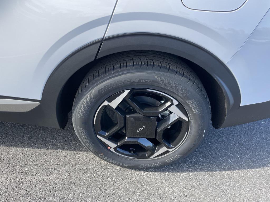 new 2026 Kia Sportage car, priced at $32,040