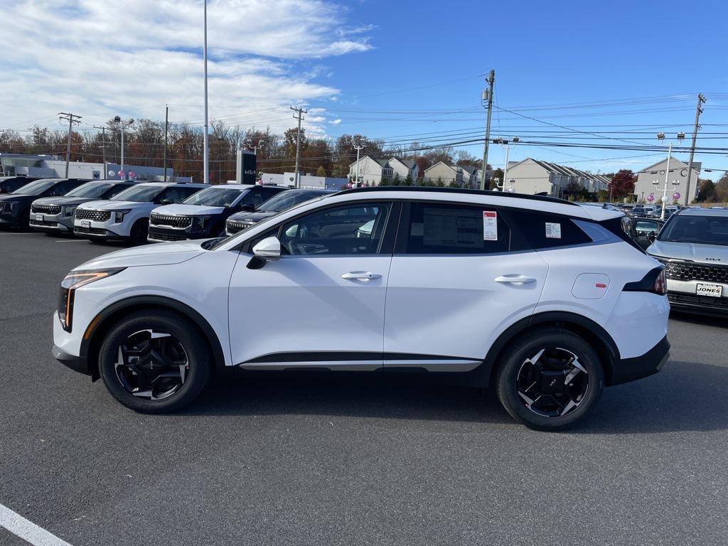 new 2026 Kia Sportage car, priced at $32,040