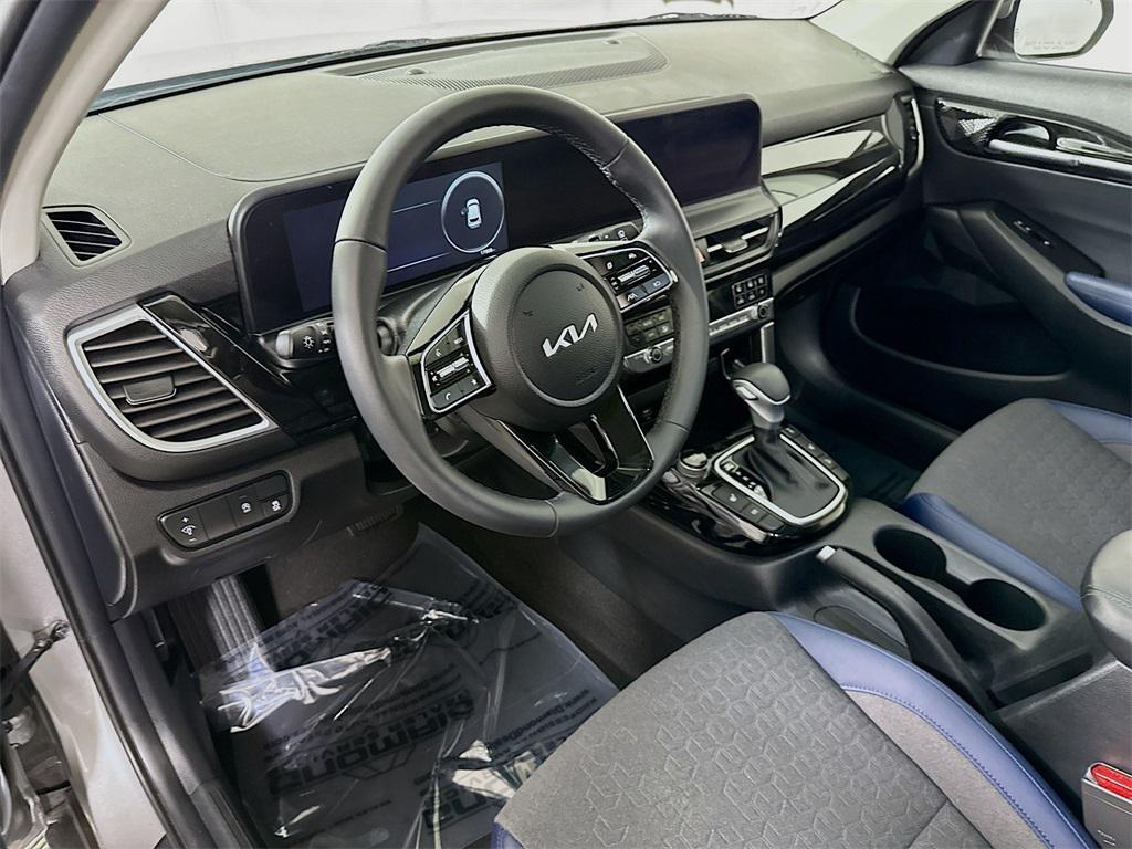 used 2024 Kia Seltos car, priced at $23,998