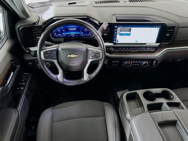 used 2022 Chevrolet Silverado 1500 car, priced at $39,995