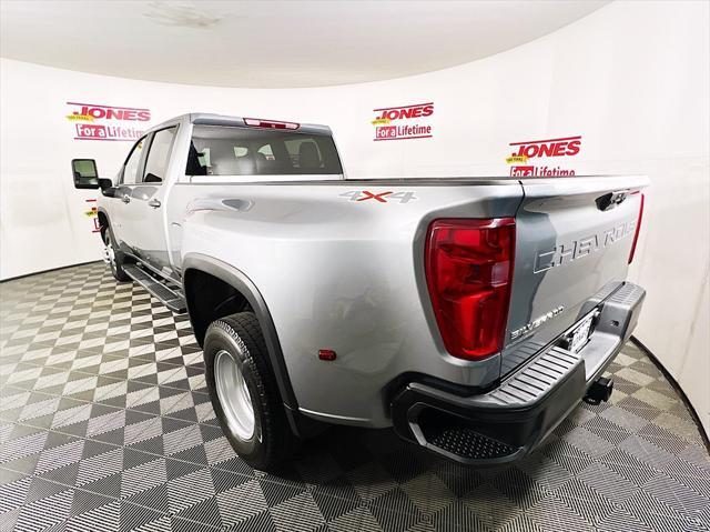 used 2024 Chevrolet Silverado 3500 car, priced at $59,998