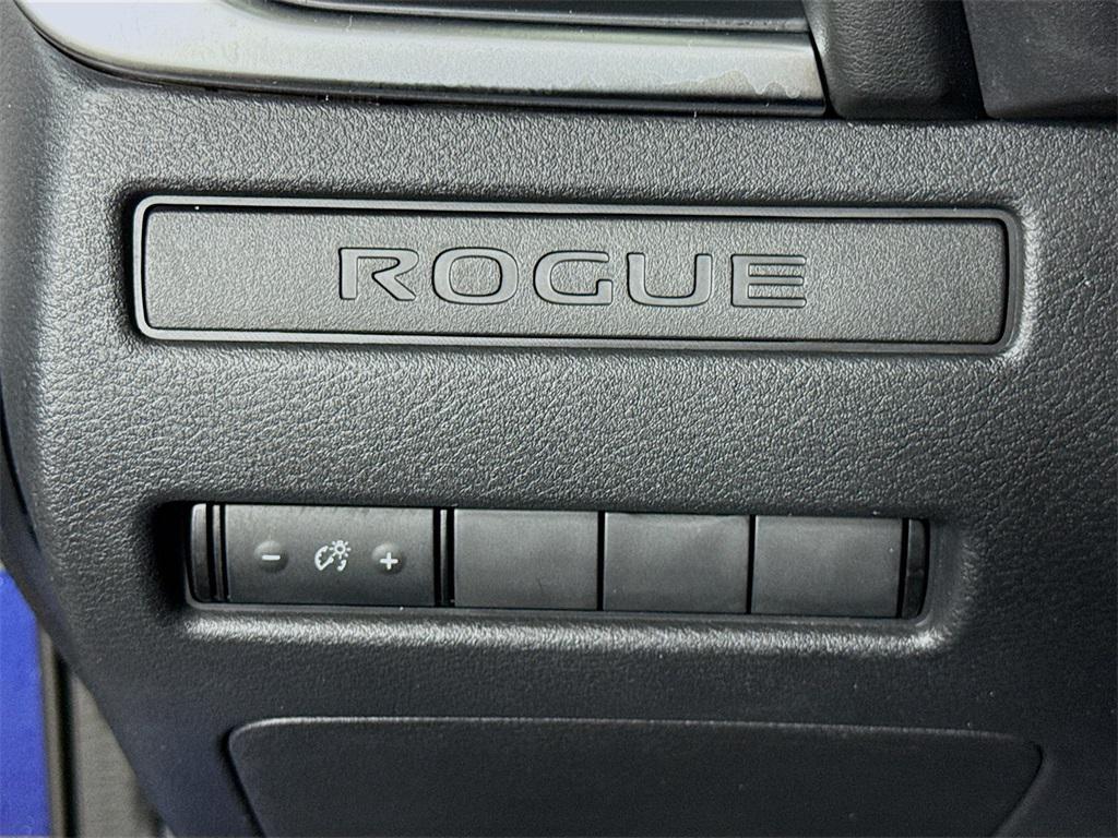 used 2021 Nissan Rogue car, priced at $22,998