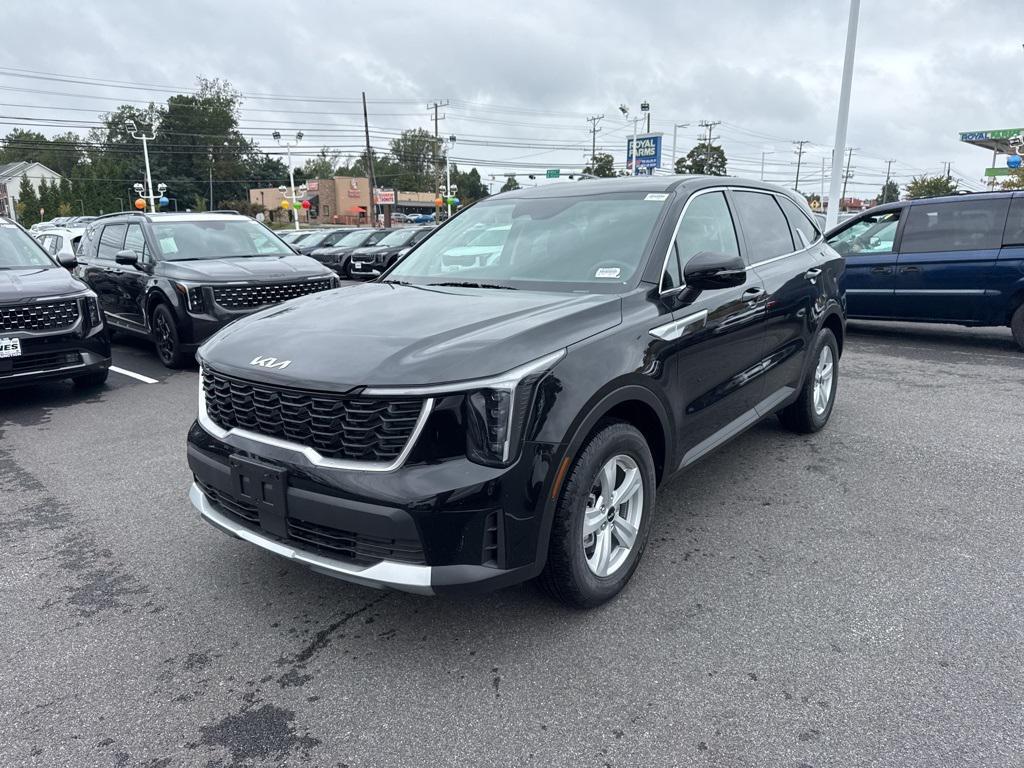 new 2025 Kia Sorento car, priced at $33,705