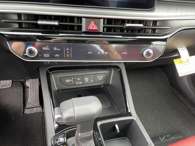 new 2025 Kia K5 car, priced at $30,864