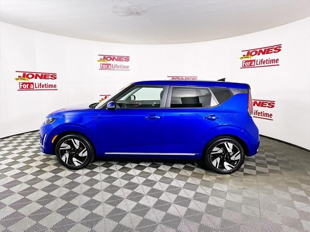 used 2024 Kia Soul car, priced at $23,989