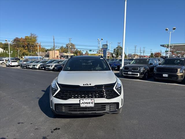 new 2025 Kia Sportage car, priced at $33,998