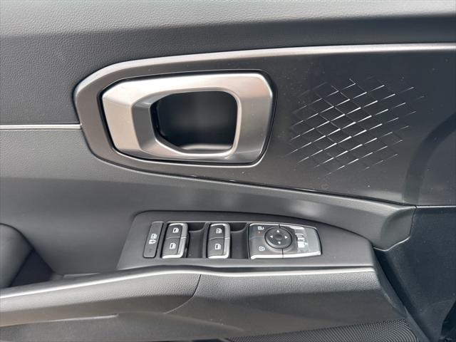 new 2025 Kia Sorento car, priced at $38,834