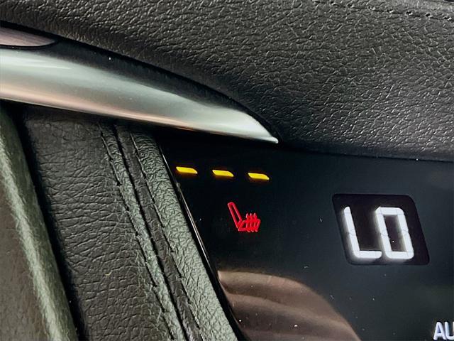 used 2025 Cadillac XT5 car, priced at $49,105
