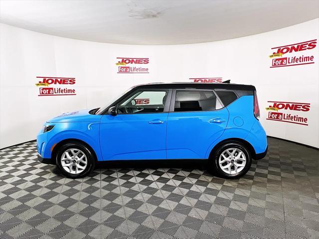 used 2024 Kia Soul car, priced at $21,998