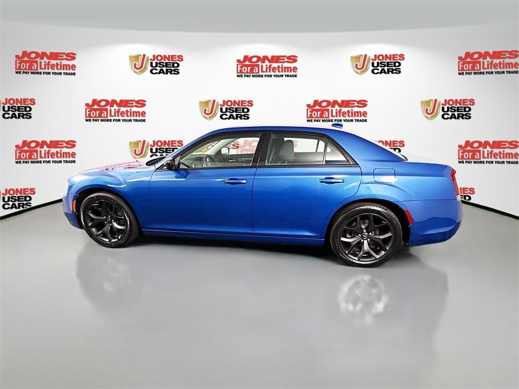used 2021 Chrysler 300 car, priced at $25,998