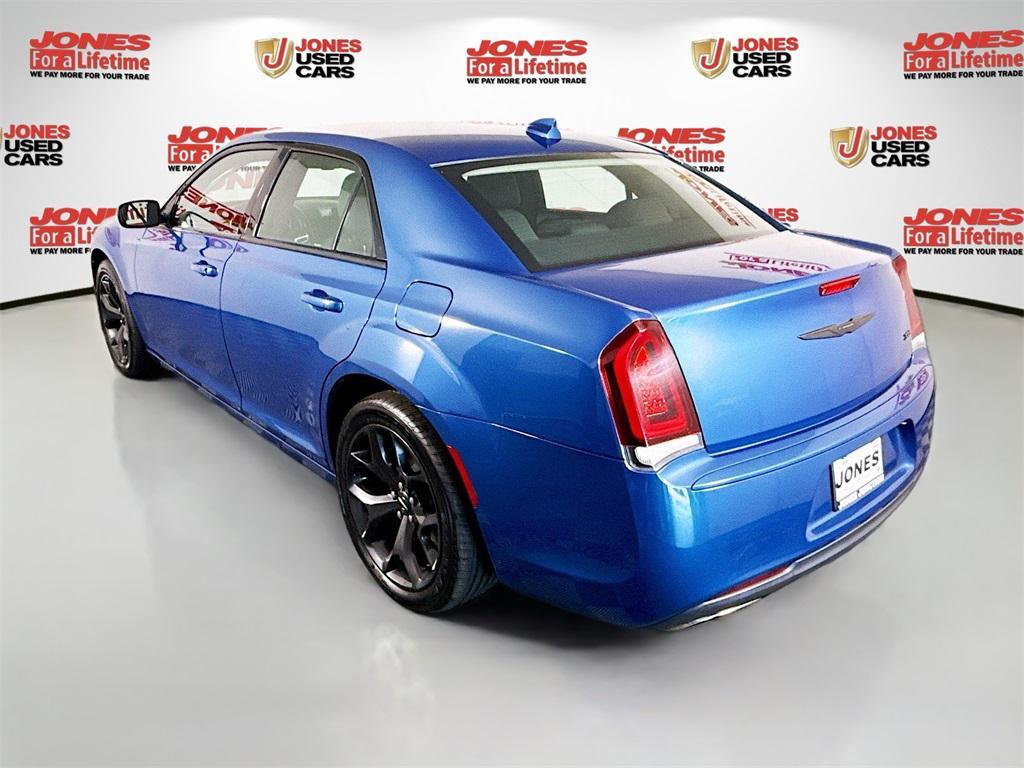 used 2021 Chrysler 300 car, priced at $25,998