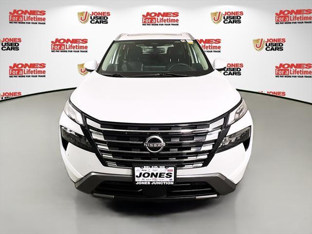 used 2024 Nissan Rogue car, priced at $32,998