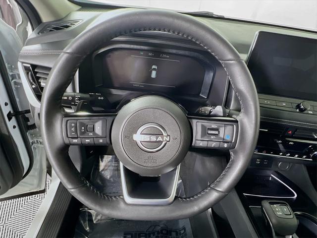used 2024 Nissan Rogue car, priced at $32,998