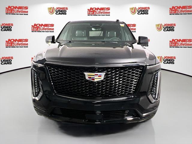 used 2025 Cadillac Escalade ESV car, priced at $132,998