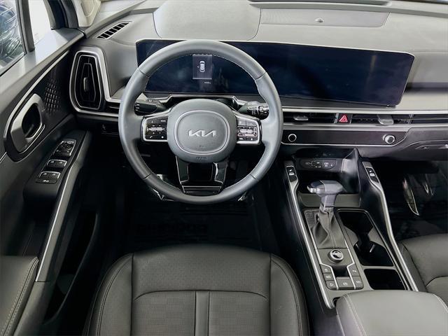 used 2024 Kia Sorento car, priced at $35,998