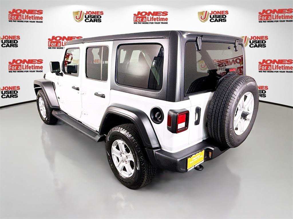 used 2022 Jeep Wrangler Unlimited car, priced at $32,998