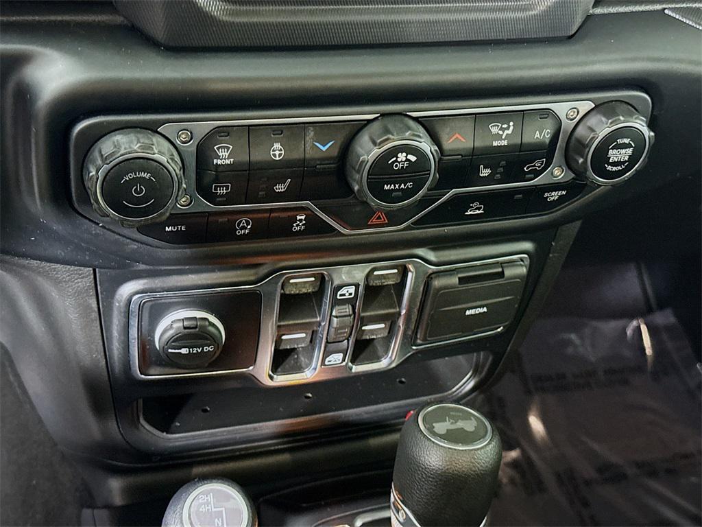 used 2022 Jeep Wrangler Unlimited car, priced at $32,998