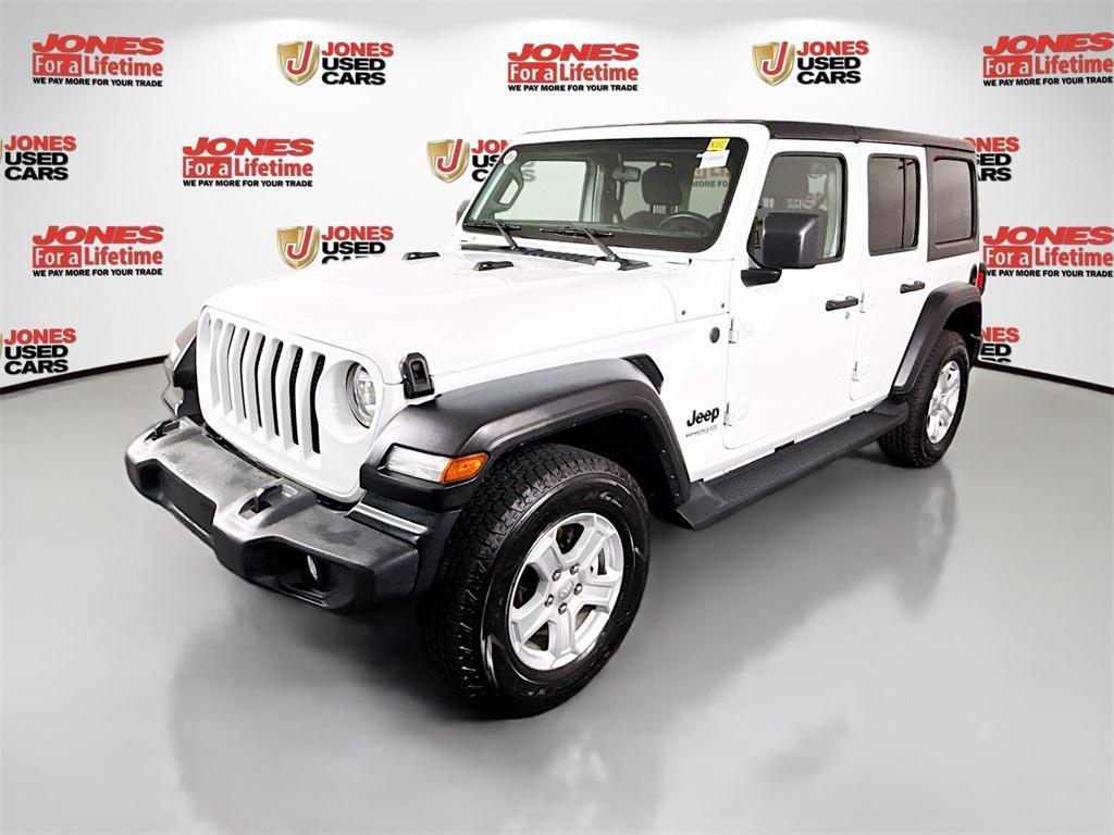 used 2022 Jeep Wrangler Unlimited car, priced at $32,998