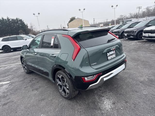 new 2025 Kia Niro car, priced at $35,998