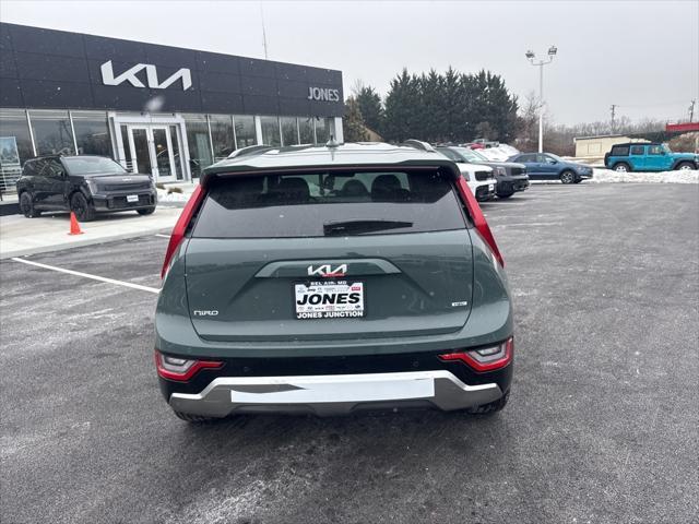 new 2025 Kia Niro car, priced at $35,998