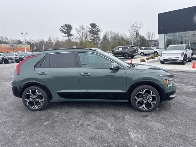 new 2025 Kia Niro car, priced at $35,998