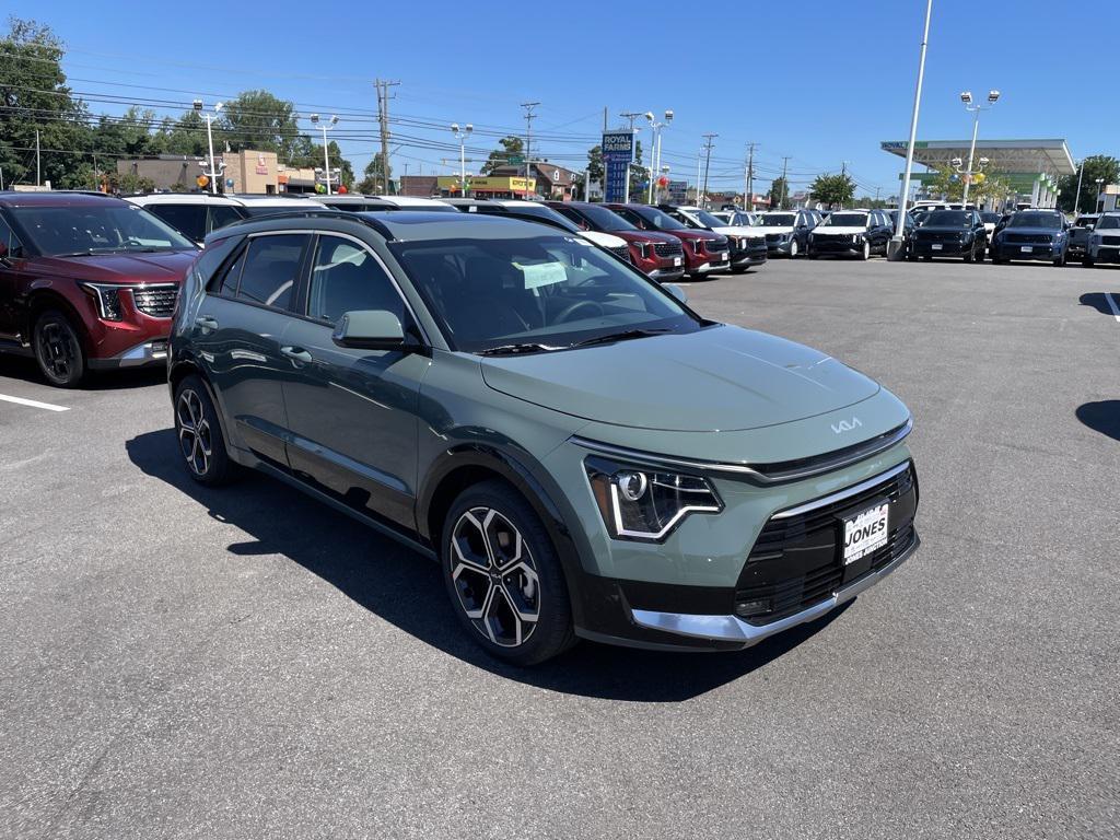 new 2025 Kia Niro car, priced at $30,998