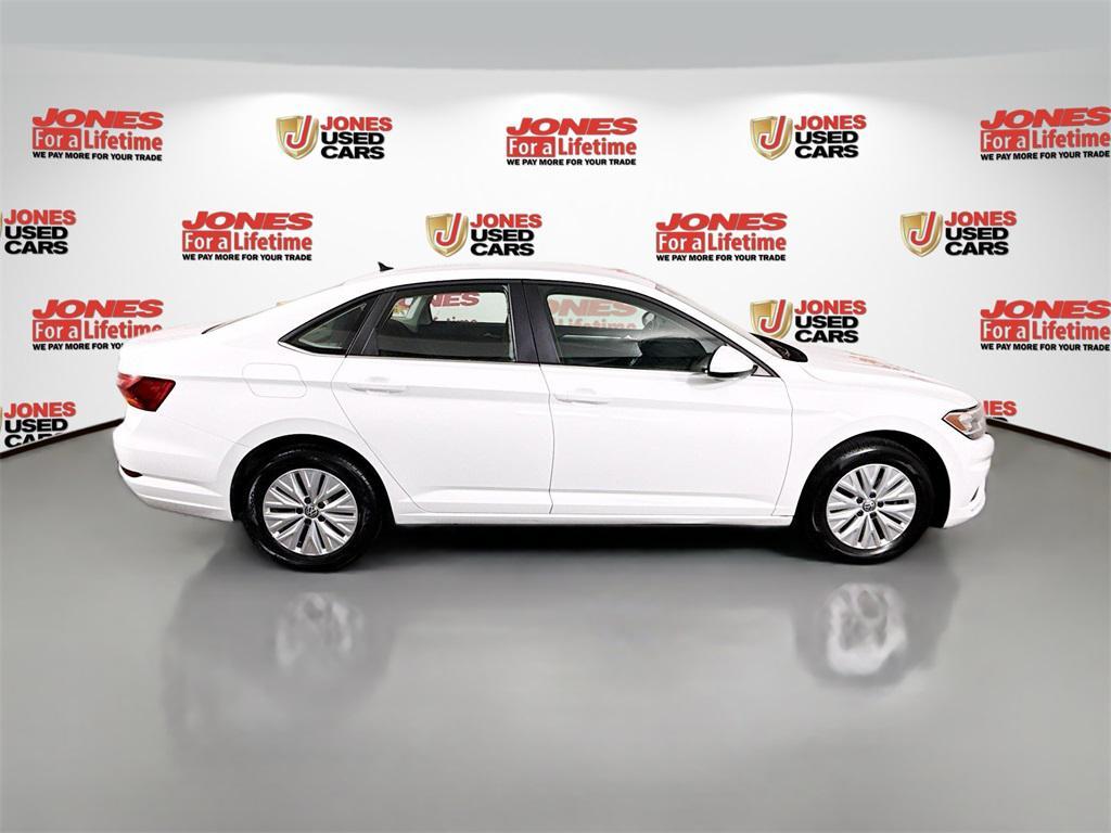 used 2019 Volkswagen Jetta car