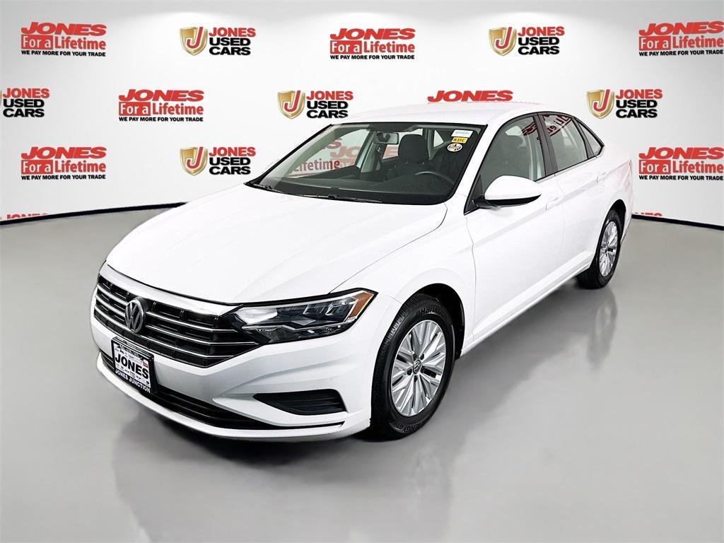 used 2019 Volkswagen Jetta car