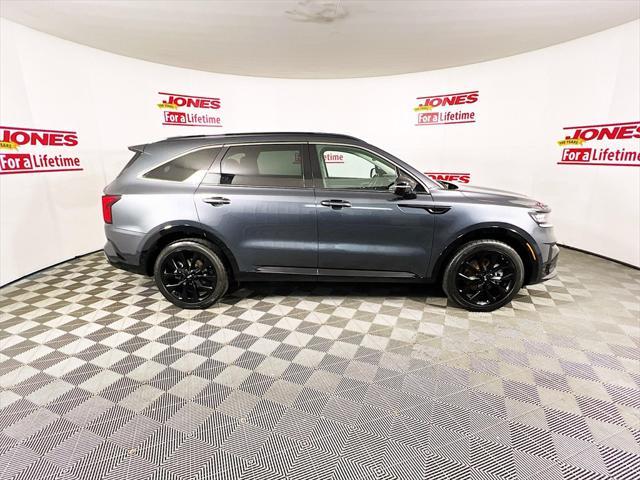 used 2021 Kia Sorento car, priced at $28,595