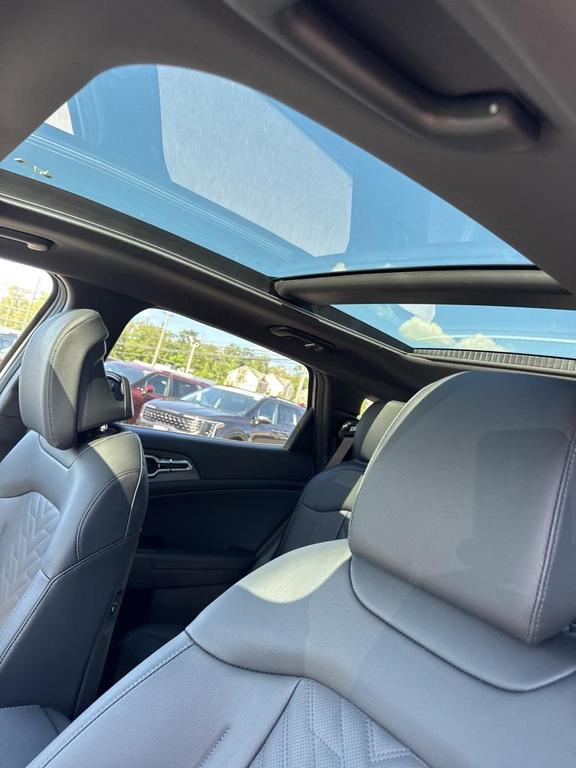 new 2026 Kia Sportage Hybrid car, priced at $35,895