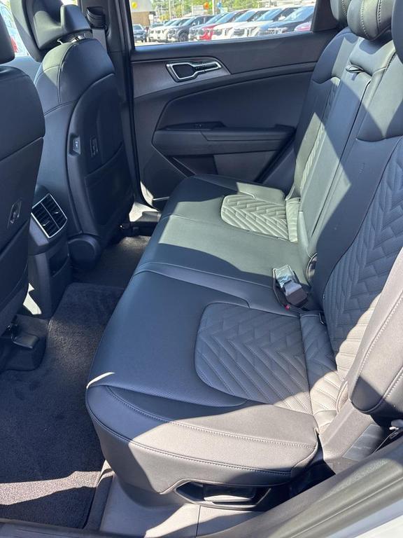 new 2026 Kia Sportage Hybrid car, priced at $35,895