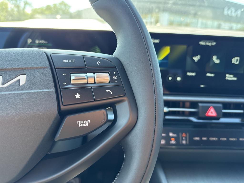 new 2026 Kia Sportage Hybrid car, priced at $35,895