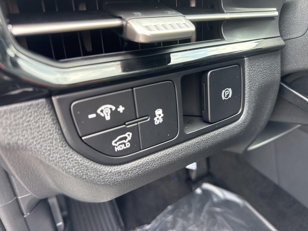 new 2026 Kia Sportage car, priced at $34,353
